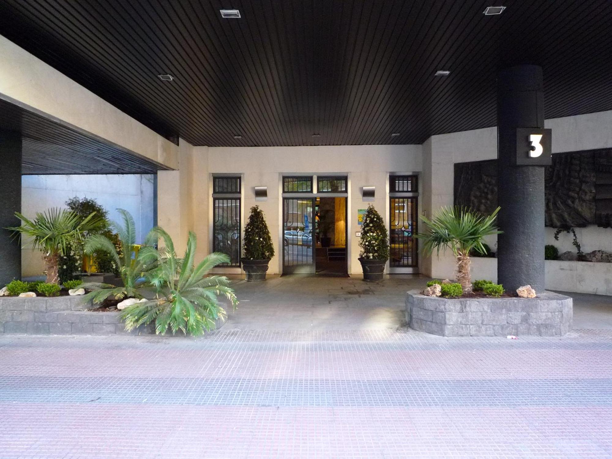 Dflat Escultor Madrid Apartments, Madrid
